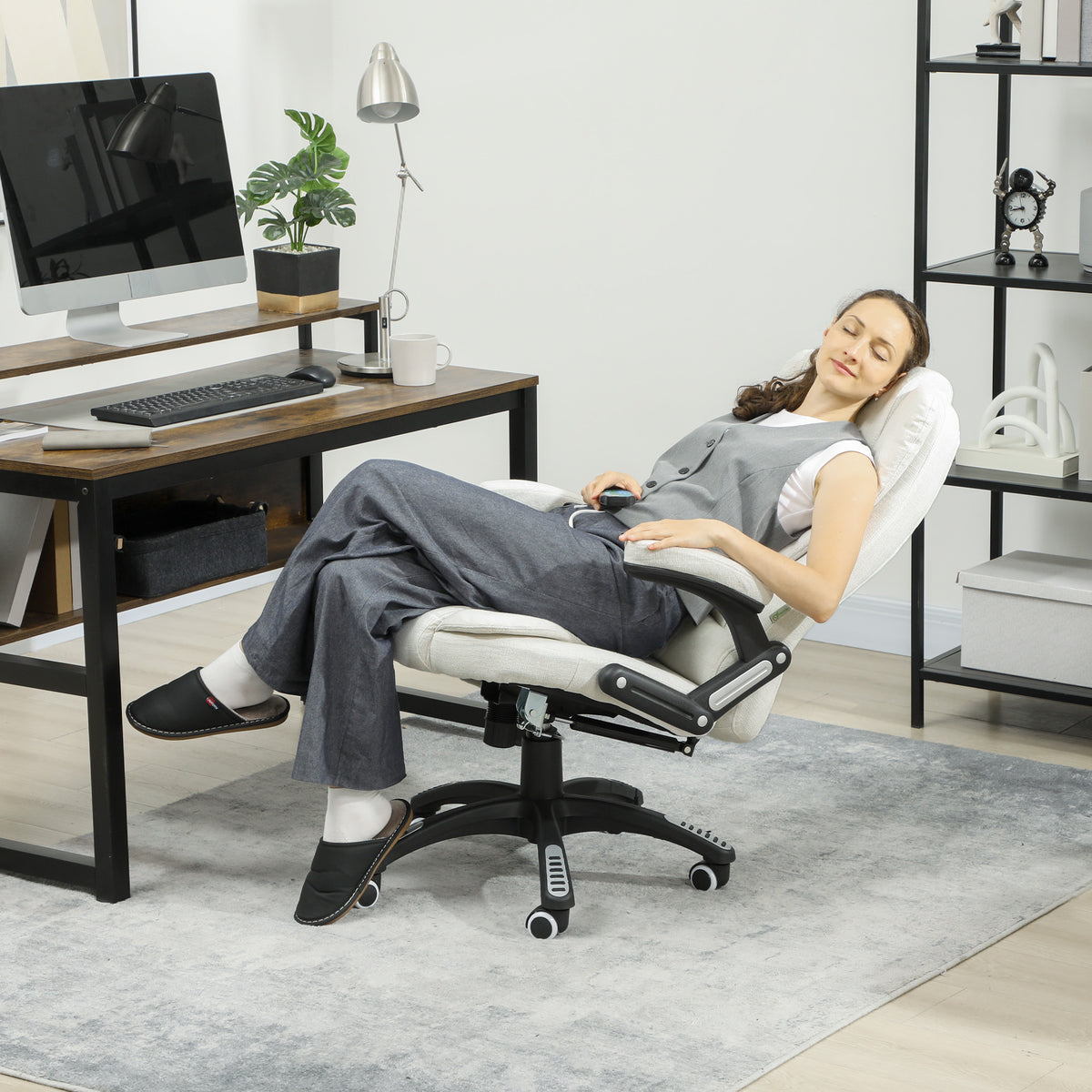 Vinsetto Ergonomischer Schreibtischstuhl mit Massagefunktion, 68 x 72 x 110–120 cm, Cremeweiß
