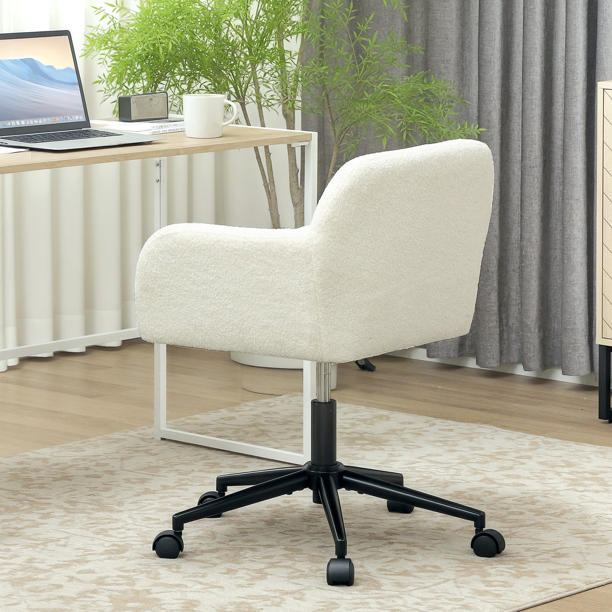 HOMCOM Drehbarer Bürostuhl mit Rollen, Schreibtischstuhl, Fleece-Stoff, Schaumstoff, höhenverstellbar, Homeoffice, Cremeweiß